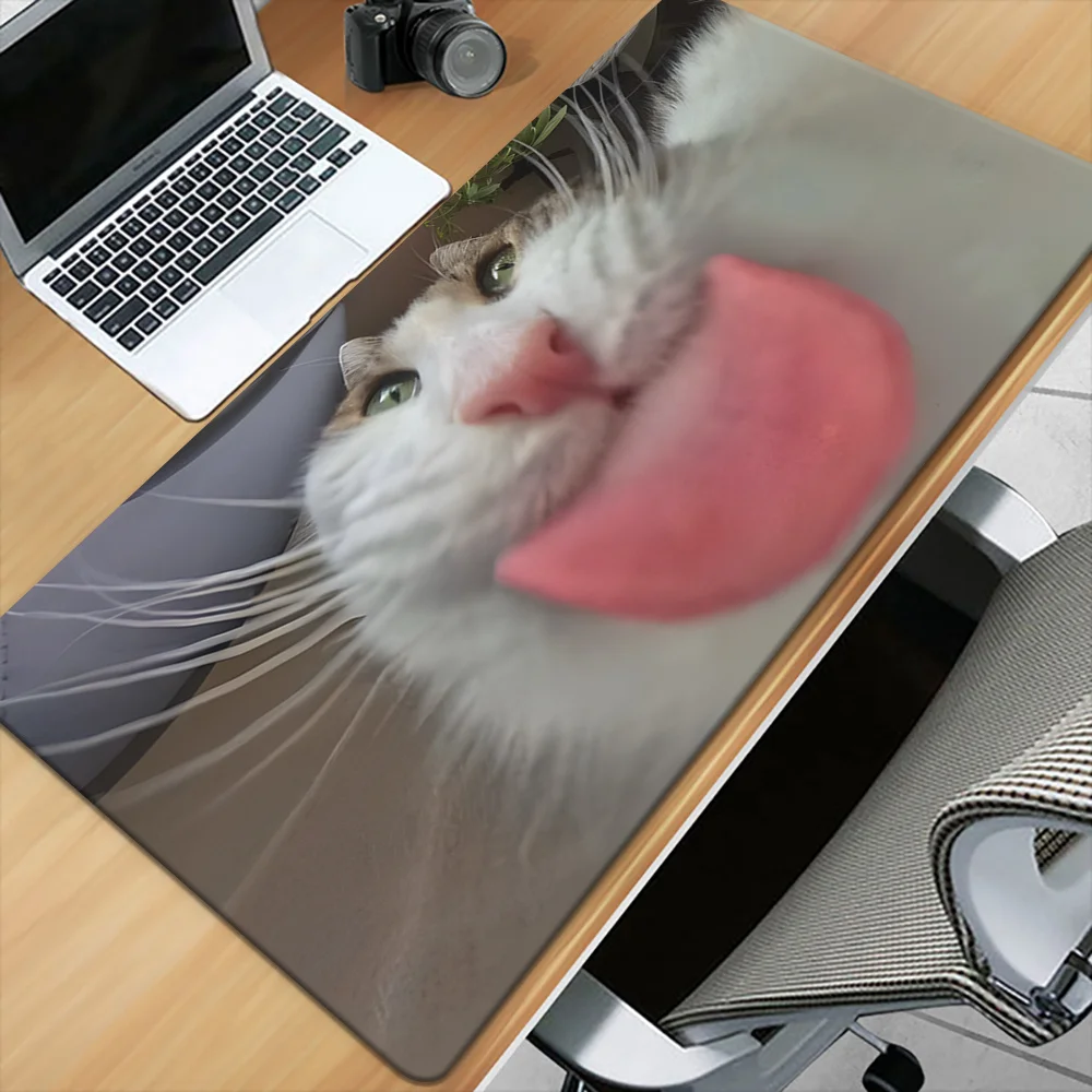 

Cat Sticks Out Tongue Design Mouse Pad Large Rubber Anti-slip PC Desk Accessories Mousepad for Office & Gamer Keyboard Decor Mat