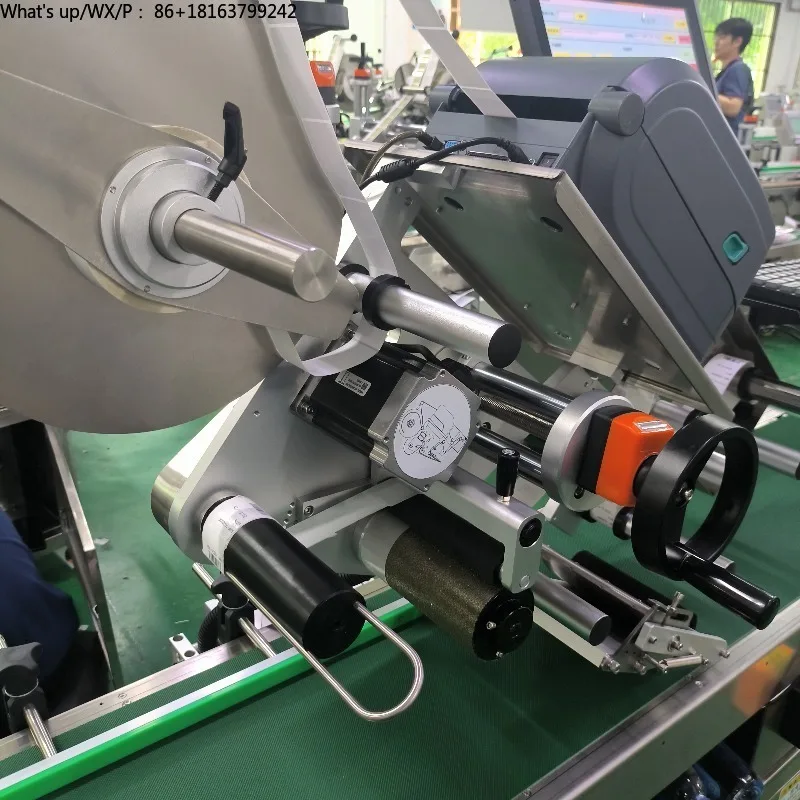 آلة وضع العلامات على الصندوق الكرتوني الأوتوماتيكية عالية الكفاءة مع طباعة في الوقت الحقيقي سهلة التشغيل ملصق الحقيبة #4