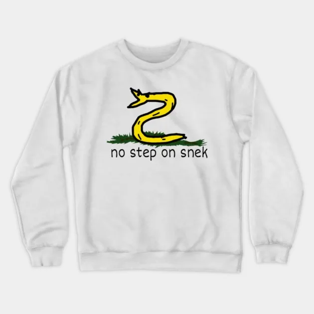 

Autumn and Winter Style Internet - Meme Humor Sweatshirt, "no Step on Snek" with Snake Graphic for A Trendy and Playful Look
