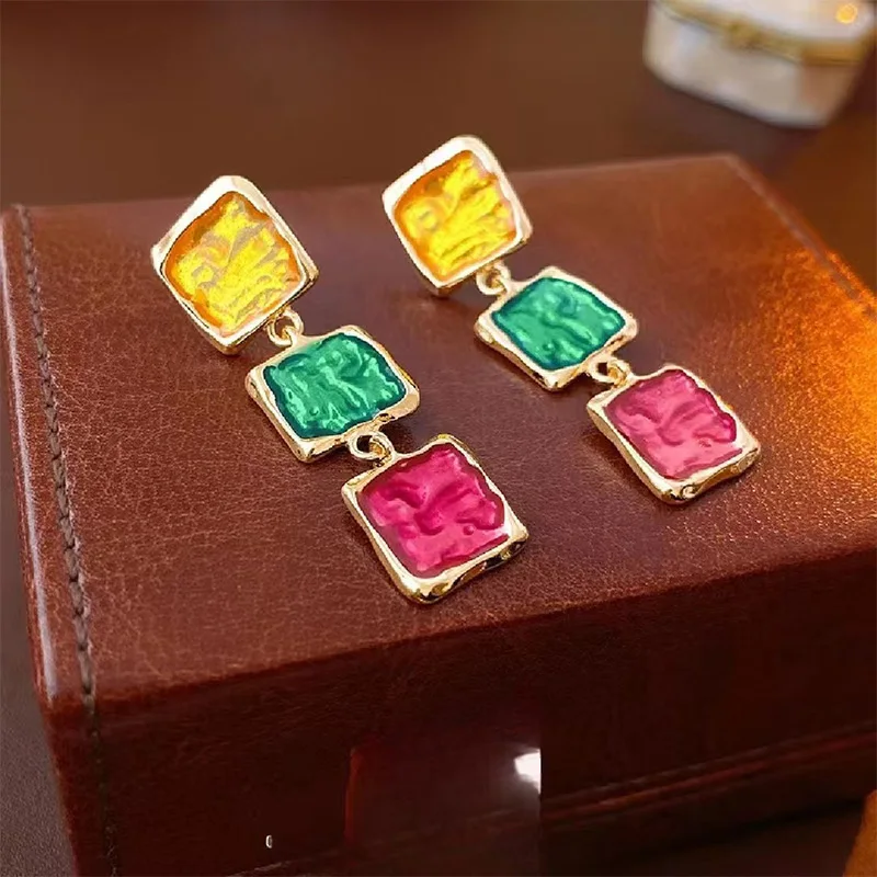 Palace Style Colorful Geometric Blocked Long Earrings Vintage Baroque Square Oil Drop Tassel Earrings Women Party Jewelry Gifts