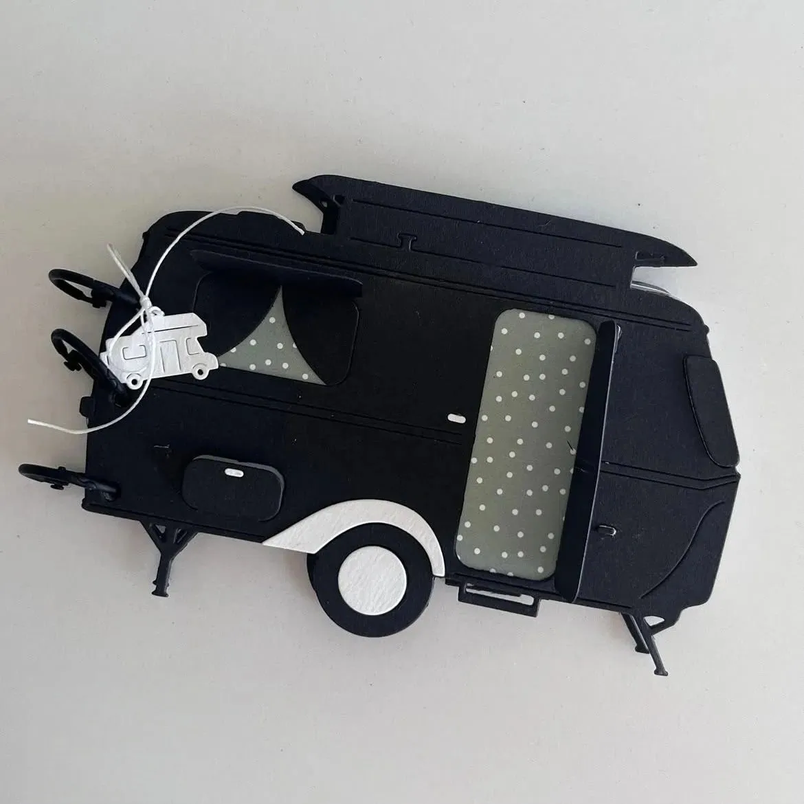 أصبع الحرفية المعادن قطع يموت قطع يموت قالب العربة سيارة الديكور قصاصات ورقية كرافت سكين قالب شفرة لكمة الإستنسل يموت