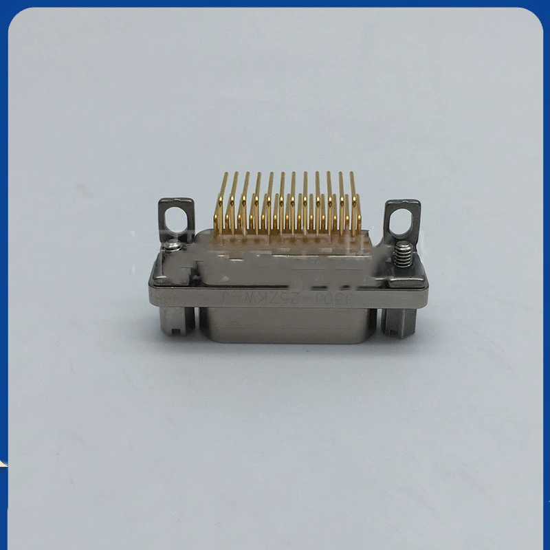 Rectangular Connector J30J-25ZKKW J30J-25ZKWP7 25 Core Bent Pin Socket 2.54 * 2.54