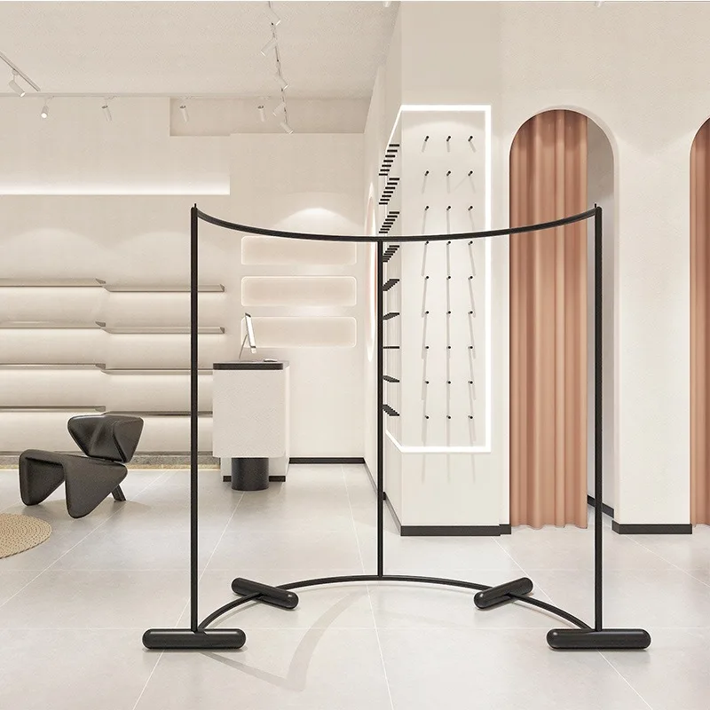 

Arc Shaped Black Stainless Steel Mobile Display Clothes Rack