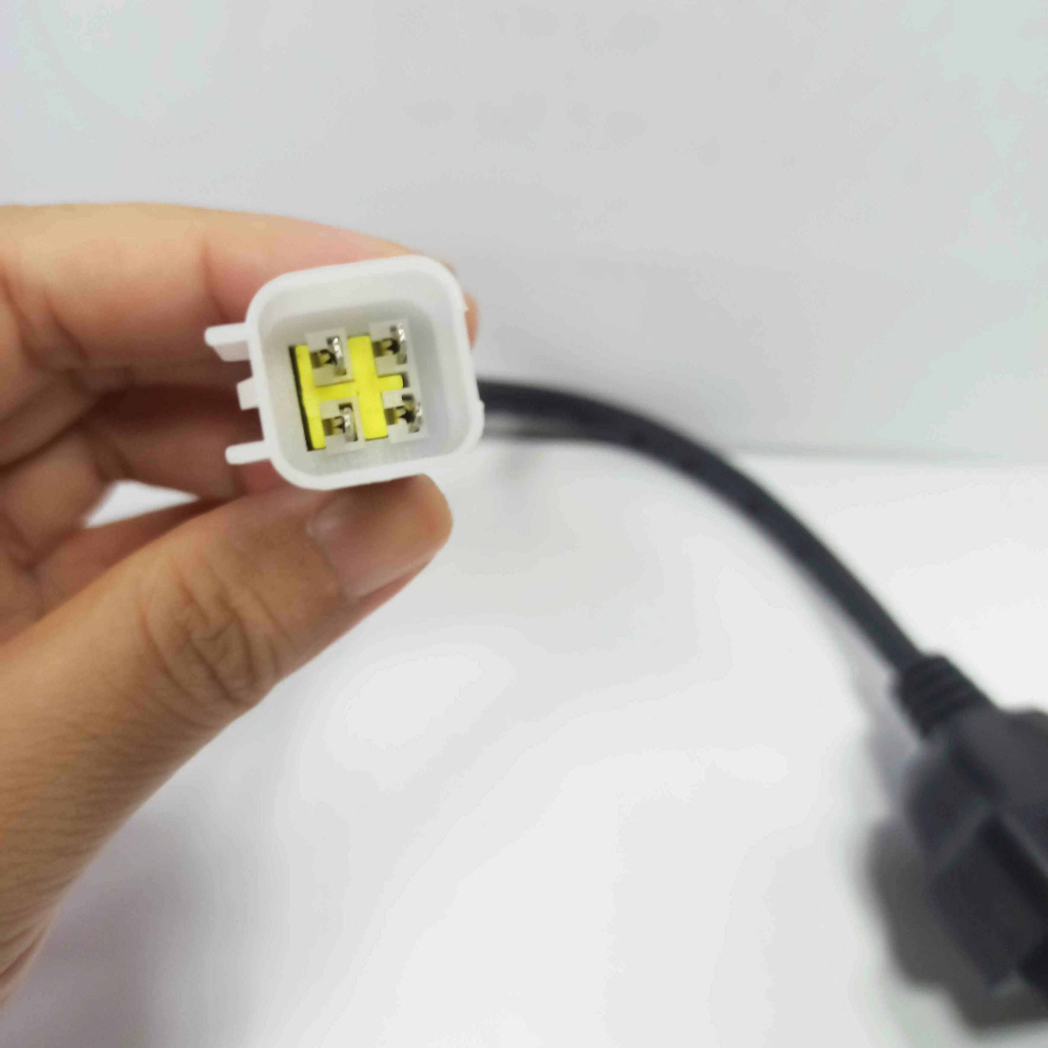 OBD オートバイケーブル Kawasaki 4Pin から OBD2 16 ピンアダプター