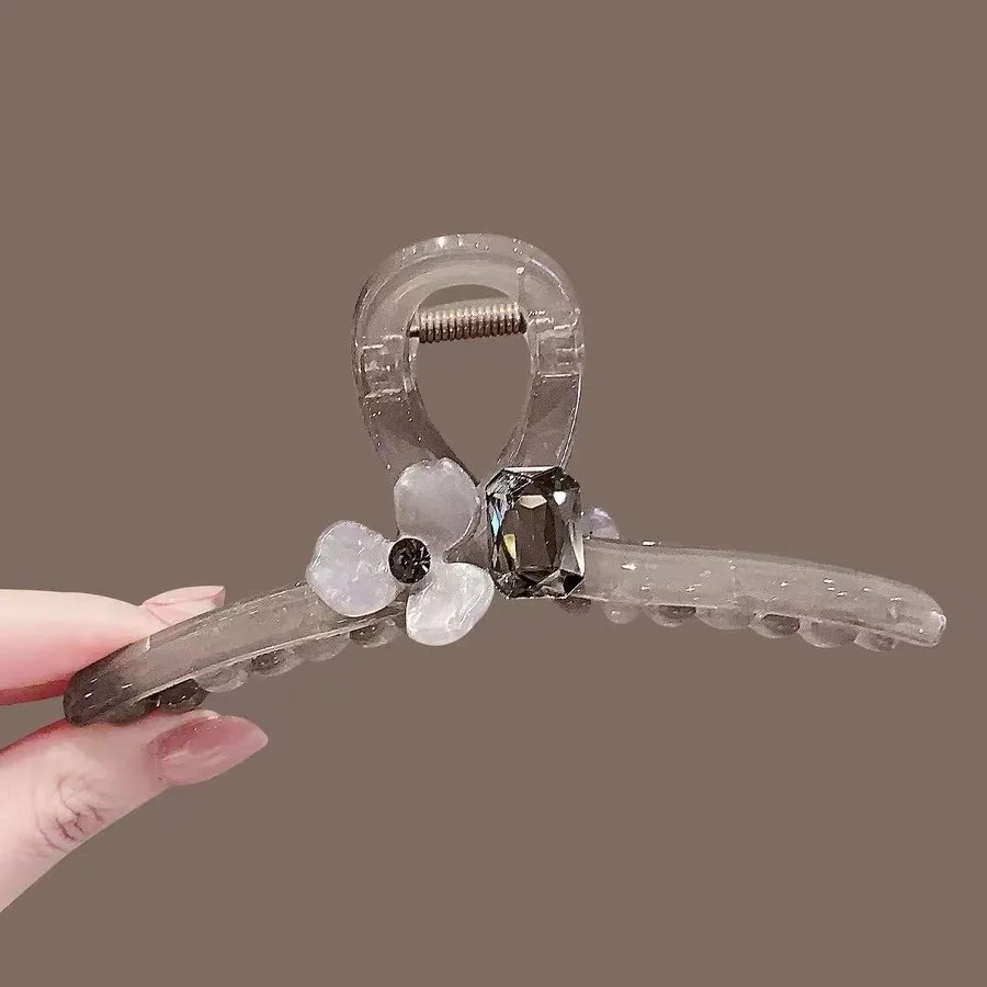 

2025 Spring Summer 13cm Floral Hair Claw Clip Women Large Elegant Hair Accessories New Hair Claw Flower Hairpin