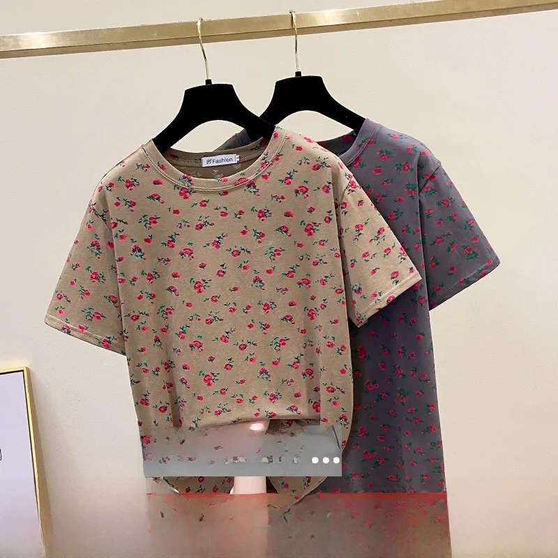 

Женская футболка больших размеров с цветочным принтом, короткий рукав, уличный стиль, свободный крой, хлопок, летний топ, винтажный эффект, модная женская одежда