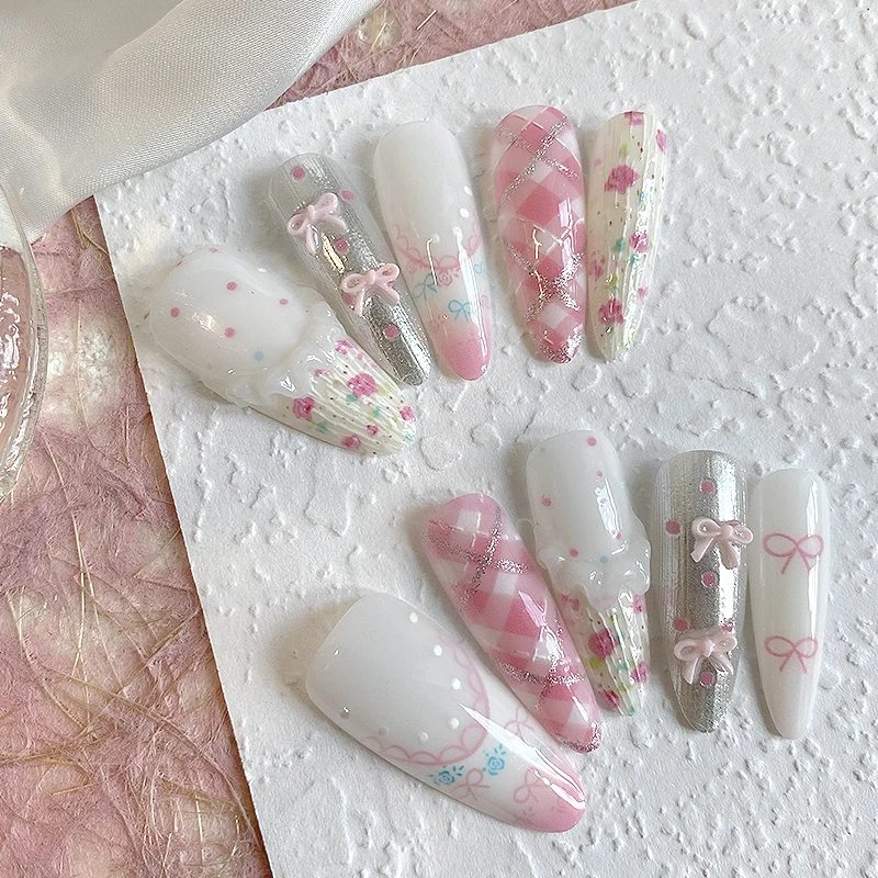 10 قطع من الأظافر البيضاوية الطويلة المضغوطة يدويًا، أظافر صناعية جميلة، وردي وأبيض، فيونكة لطيفة، مناسبة للاستخدام للنساء