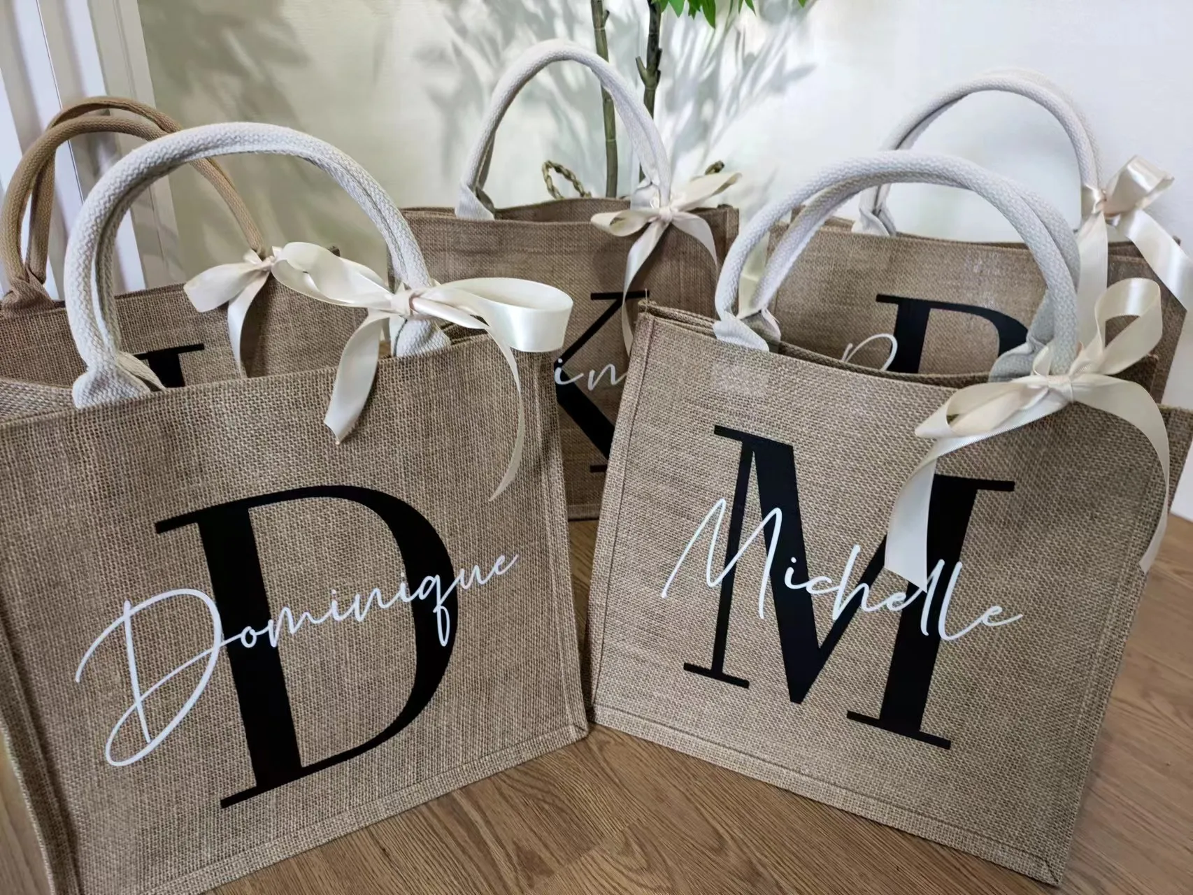 Personalized Jute Bag for Bridesmaid Wedding Bride Custom Beach Bags Tote Bag Junior Bag Jute Tote Bag Bride Custom Beach Bags