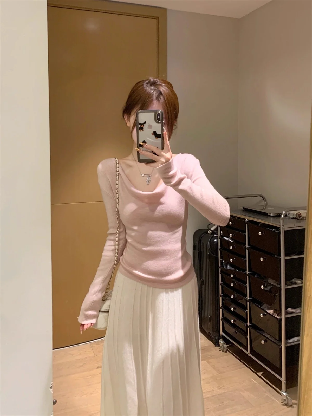 Pink Knitted Base Shirt Women's Long Sleeve One-Shoulder Slim Fit Oscillating Collar Top Commute Style Korean Version Soft Fa...