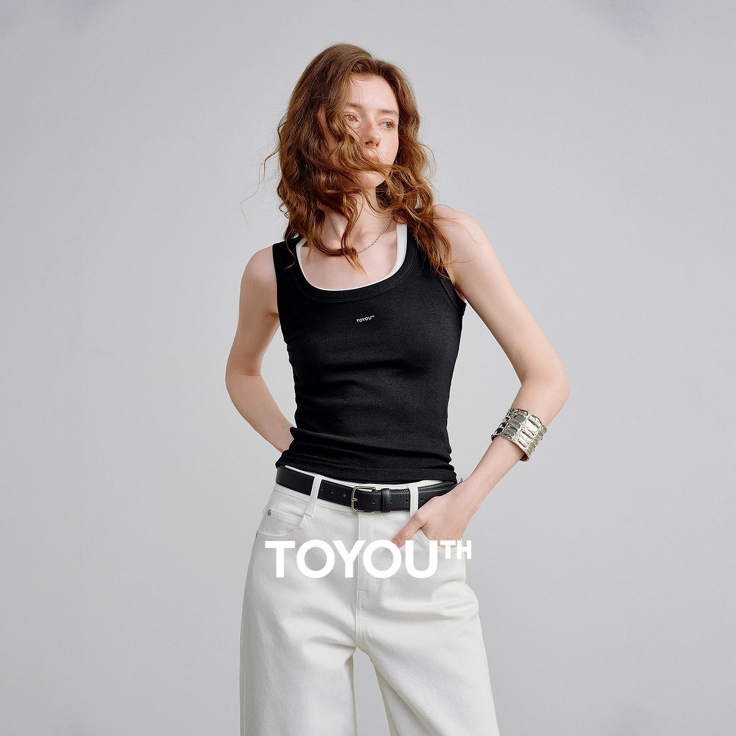 TOYOUTH Women Tank Tops 2026 Spring New Soft Smooth Non-Irritating U-Neck Slim Fit Cropped Stretch Layering Tops