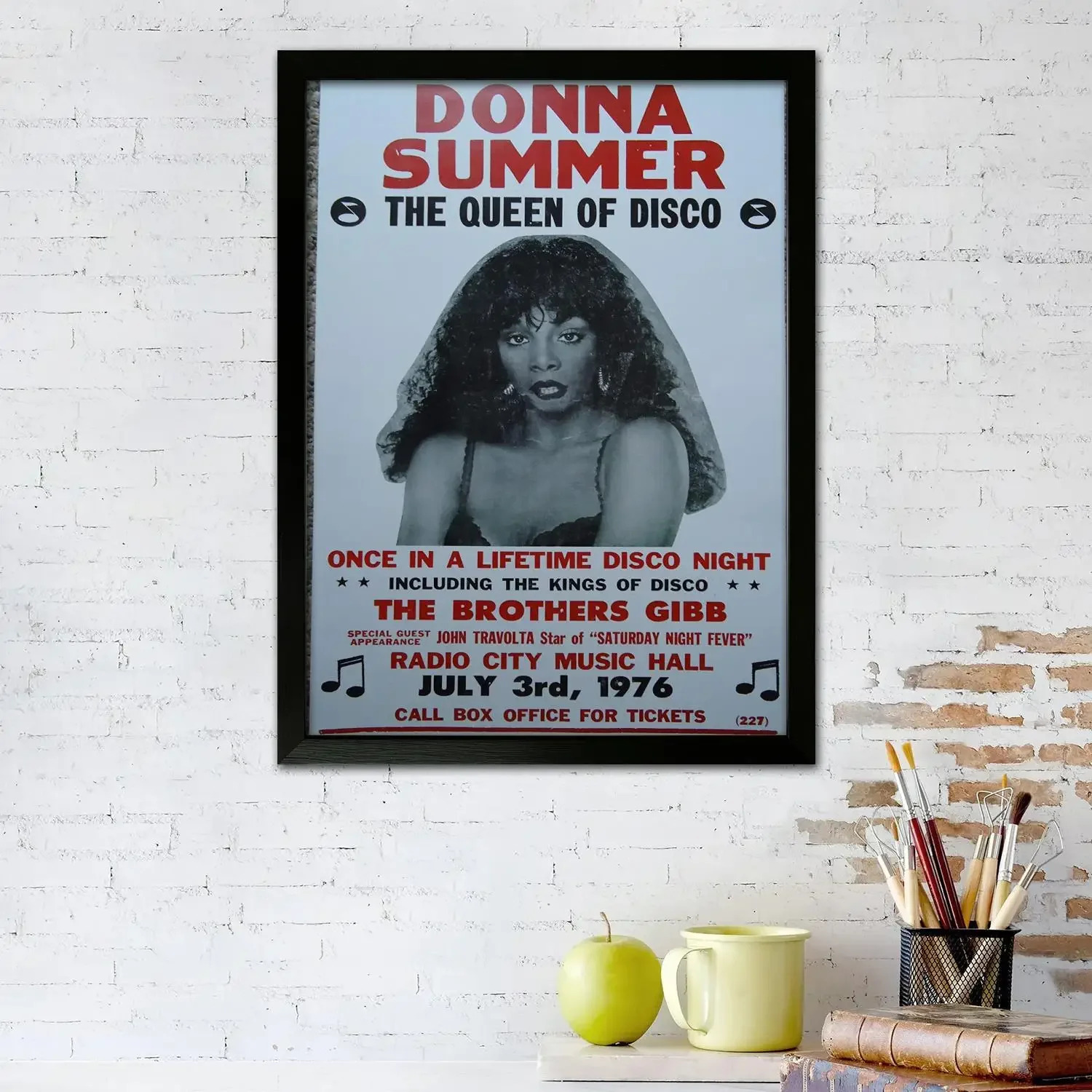 Donna Summer Poster Prints Wall Art Canvas Painting Poster For Modern Family Living Room Home Decor