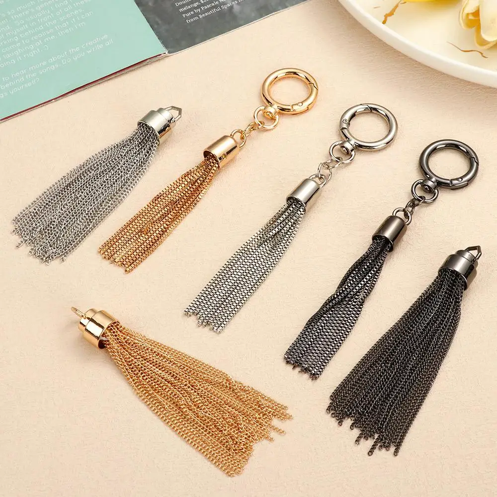 Fashion Tassel Pendant Keychain Shoulder Bag Tassel Metal Buckle Tassels Pendant Handbag Decoration Purse Hardware Accessories