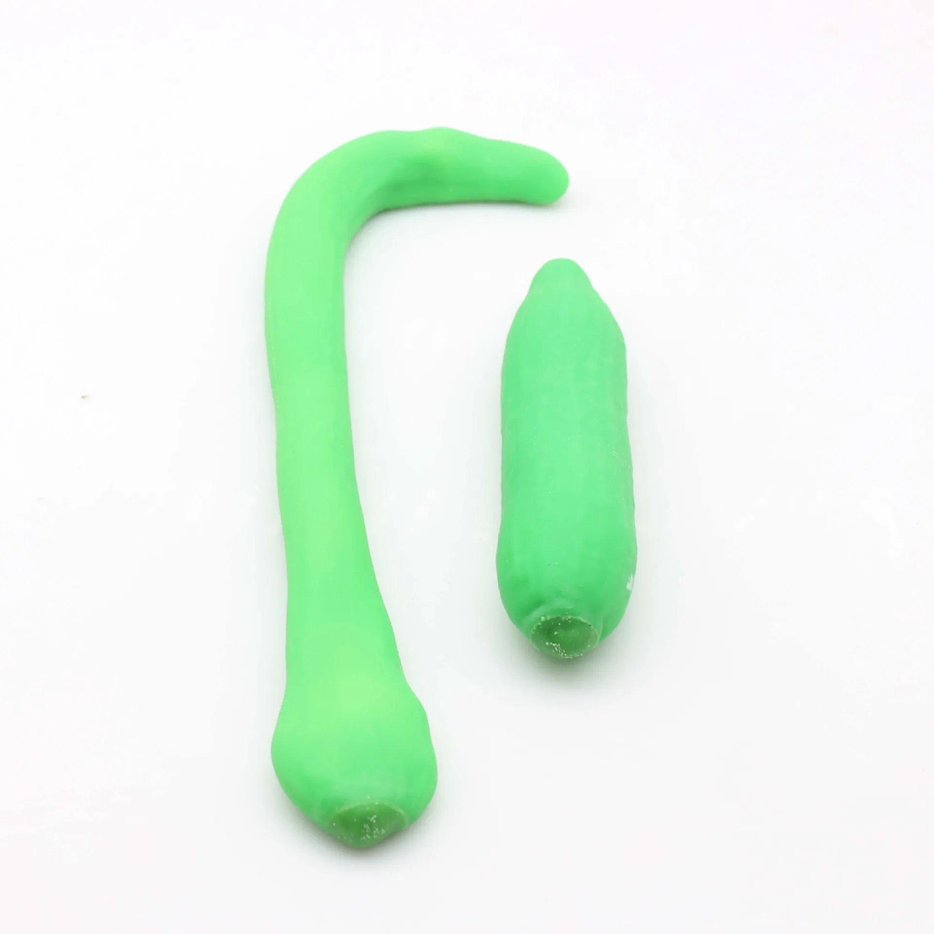 2Pcs Anti-Stress Toy Simulated Cucumber Stretching Vegetable Fruit Stress Relief Toy Kids Adults Gift Prop J161