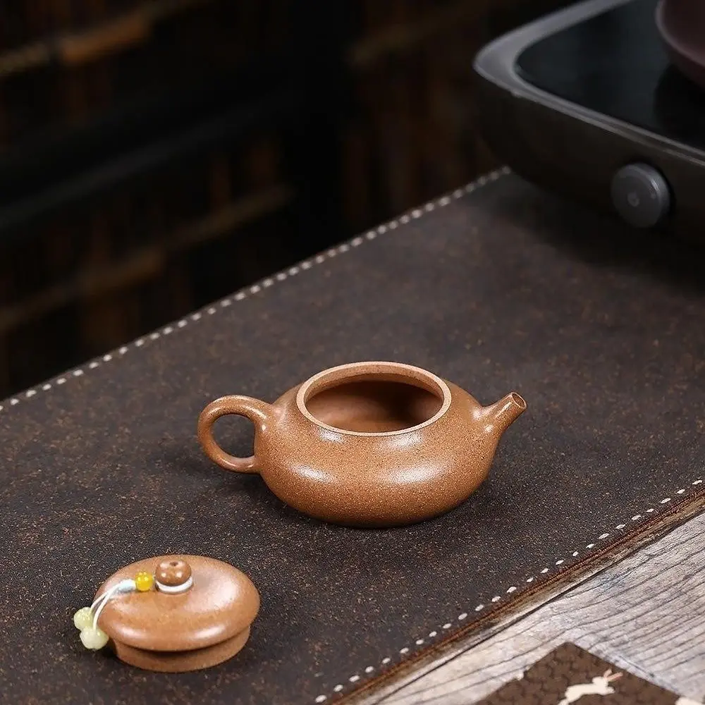 

Чайник из исинской глины (чжися) «Куэхуань» (Оригинальный минерал), малый, плоский, нефритовый, 120 мл, с отверстием, ручной работы, для заваривания чая по-кунг-фу, чайный набор