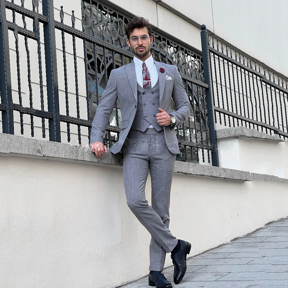 

Fashion Men Suits Grey Groom Tuxedo Slim Fit Groomsmen Banquet 3 Piece Terno Masculino Wedding Blazer Khaki Jacket+Pant+Vest