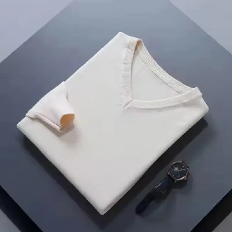Beige V