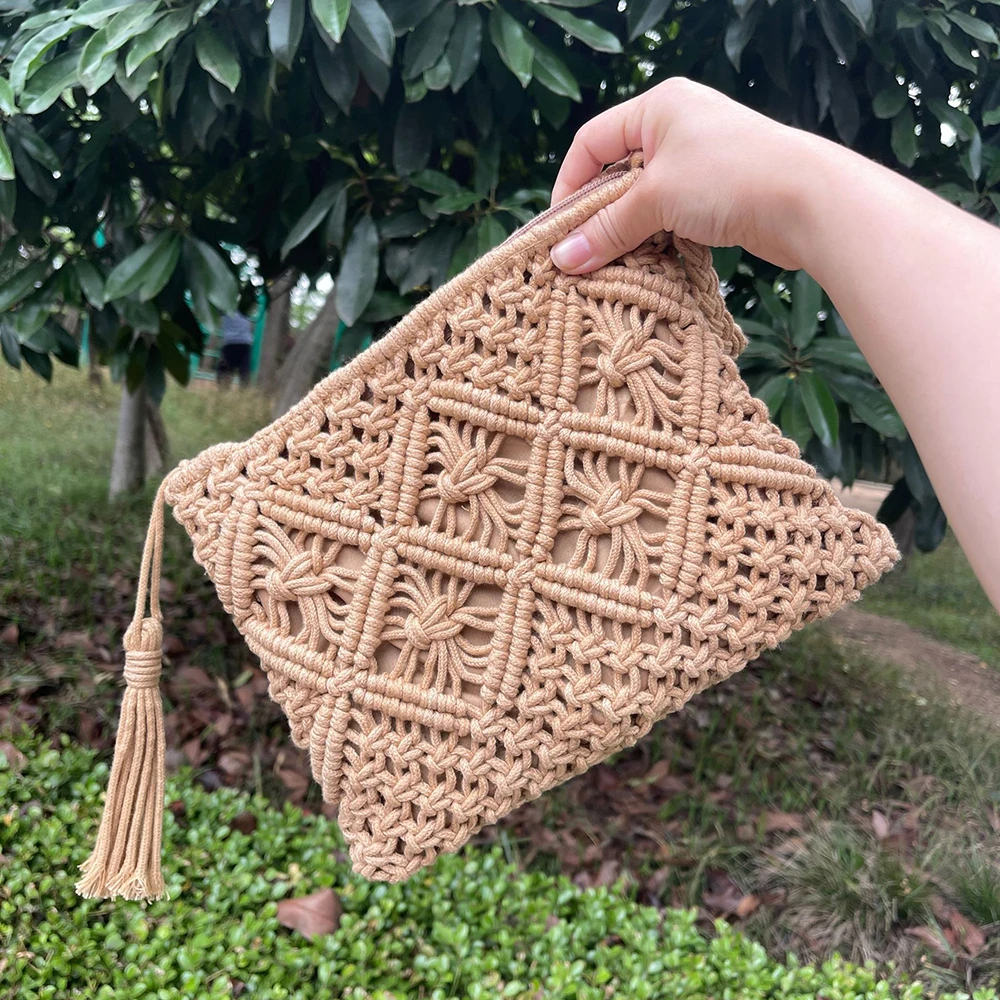 Saco de praia de palha ombro Messenger Bag para mulheres, Boho Tassel, Oco Out Crochet Crossbody Handbag, Macramé Clutch Purse Bags