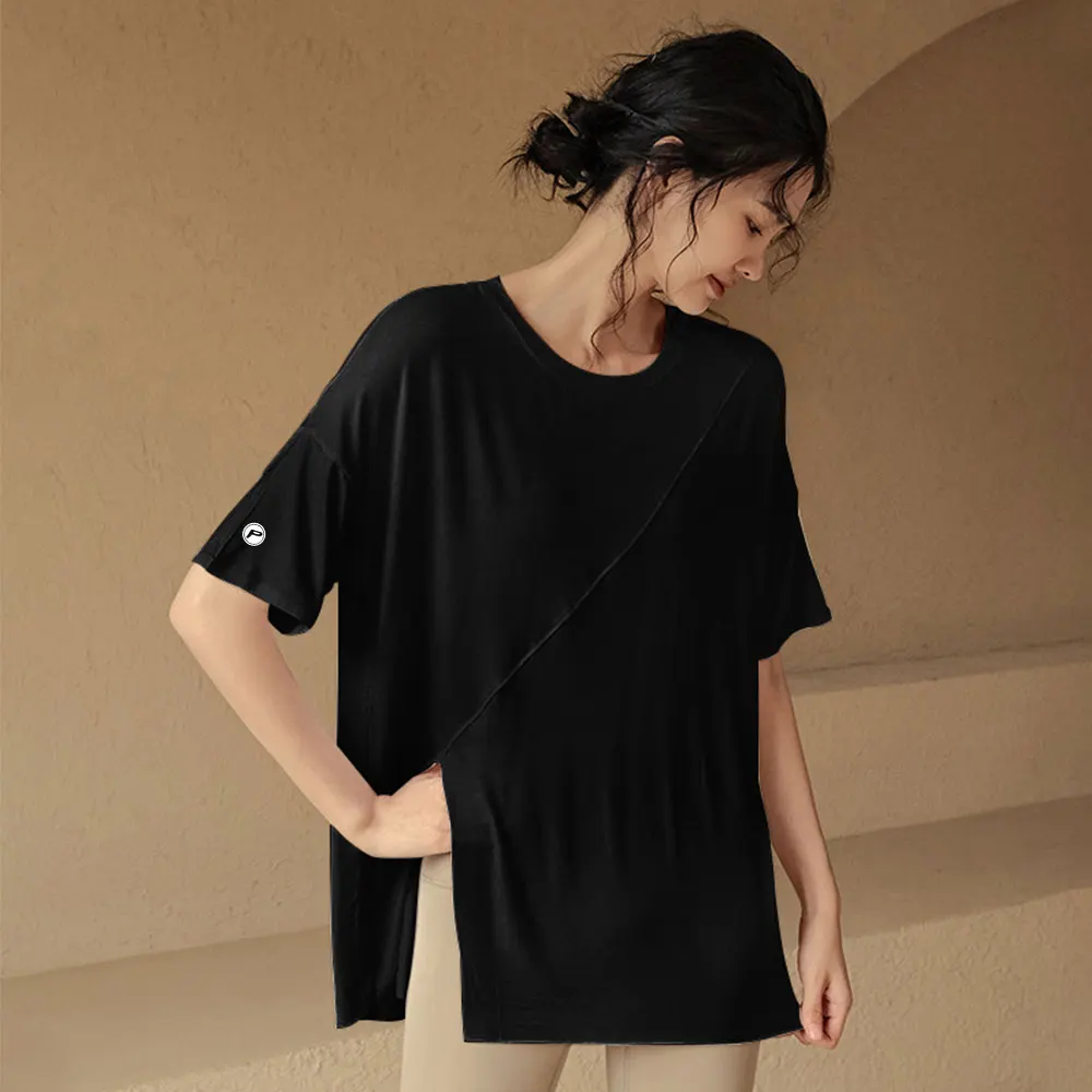 เสื้อยิมโยคะผู้หญิงทรงหลวมผ่าข้าง ผ้าแห้งเร็ว เสื้อกีฬาแขนสั้น เสื้อวิ่ง เสื้อยิมโยคะ ไซส์ใหญ่ เสื้อยืดออกกำลังกาย