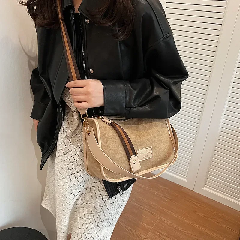 

2025 Suede Vintage Shoulder Bag for Women | Spacious Underarm Purse with Wide Strap | Fall Winter Stylish Crossbody Bag