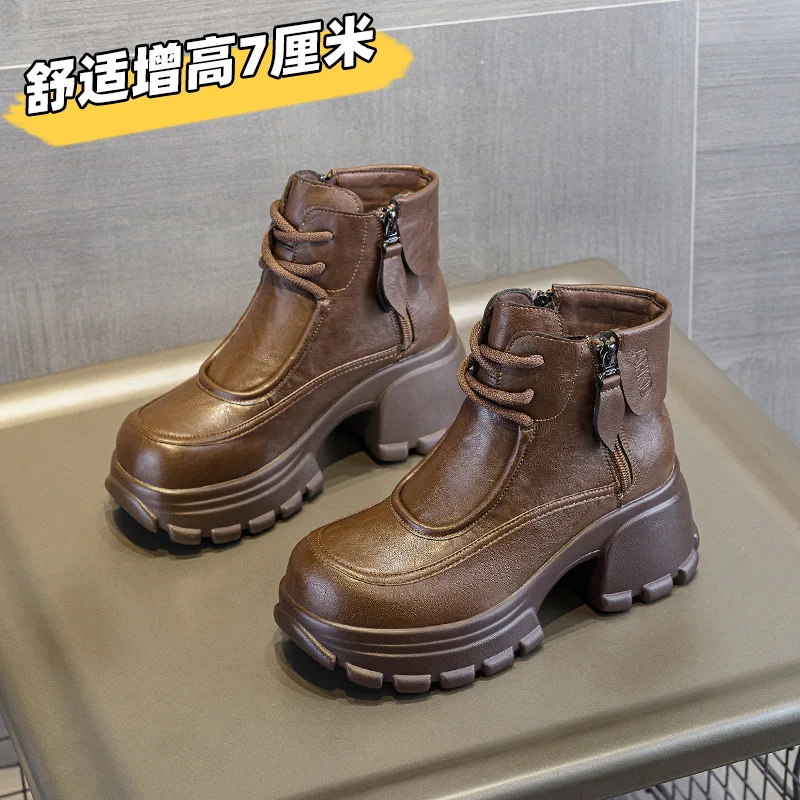 Thick soled sponge cake short boots with added velvet for women new casual and slim short boots for autumn and winter 2026