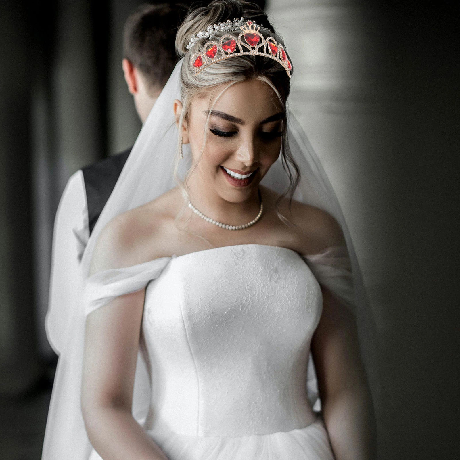 

Bridal Headpiece Tiara Rhinestones Heart Crown Wedding Hair Accessory Bride Headdress Crystal Crown Women Fashion