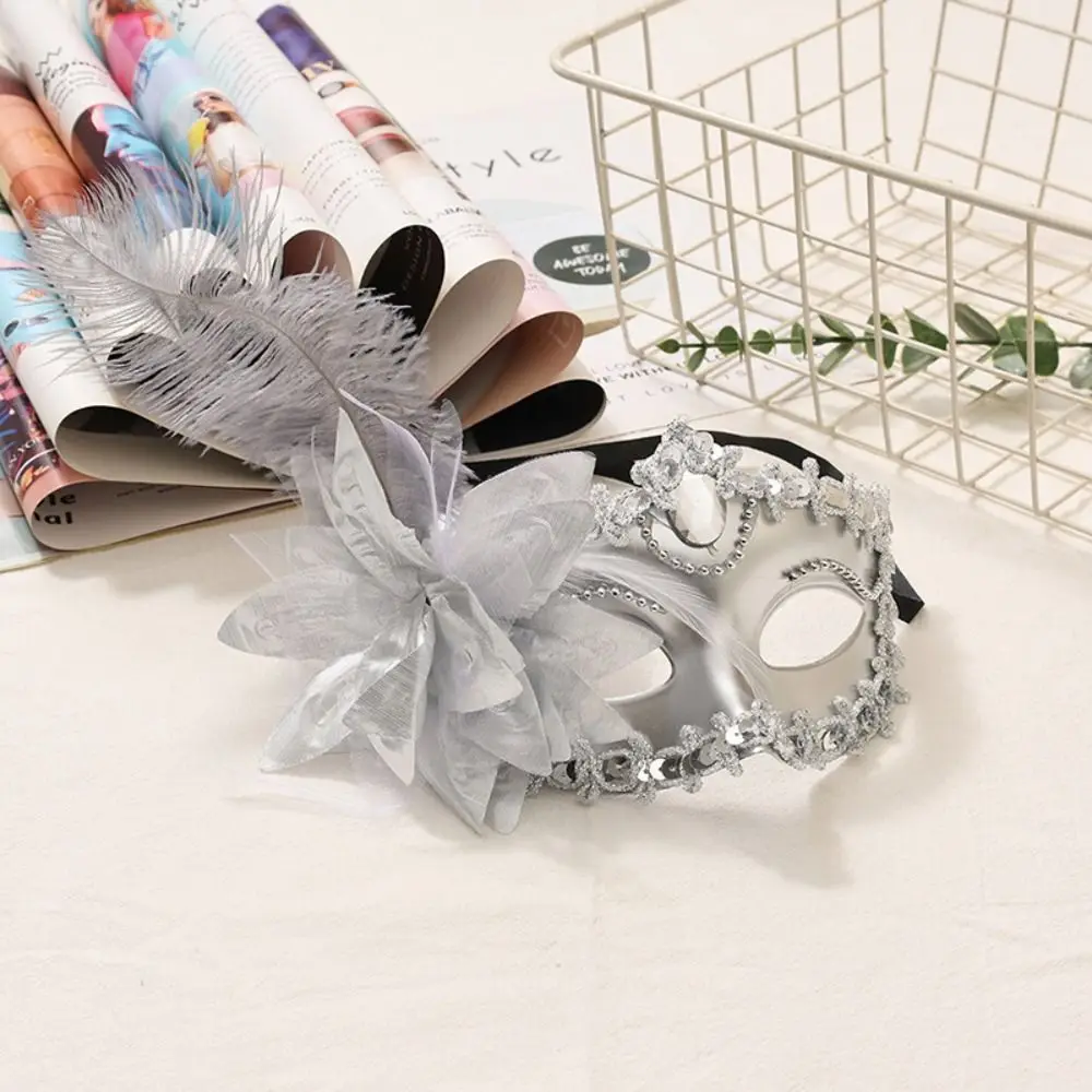 Rhinestone Half-Face Mask Flower Seductive Style Feather Mask Cosplay Masquerade Halloween Festival Party Mask