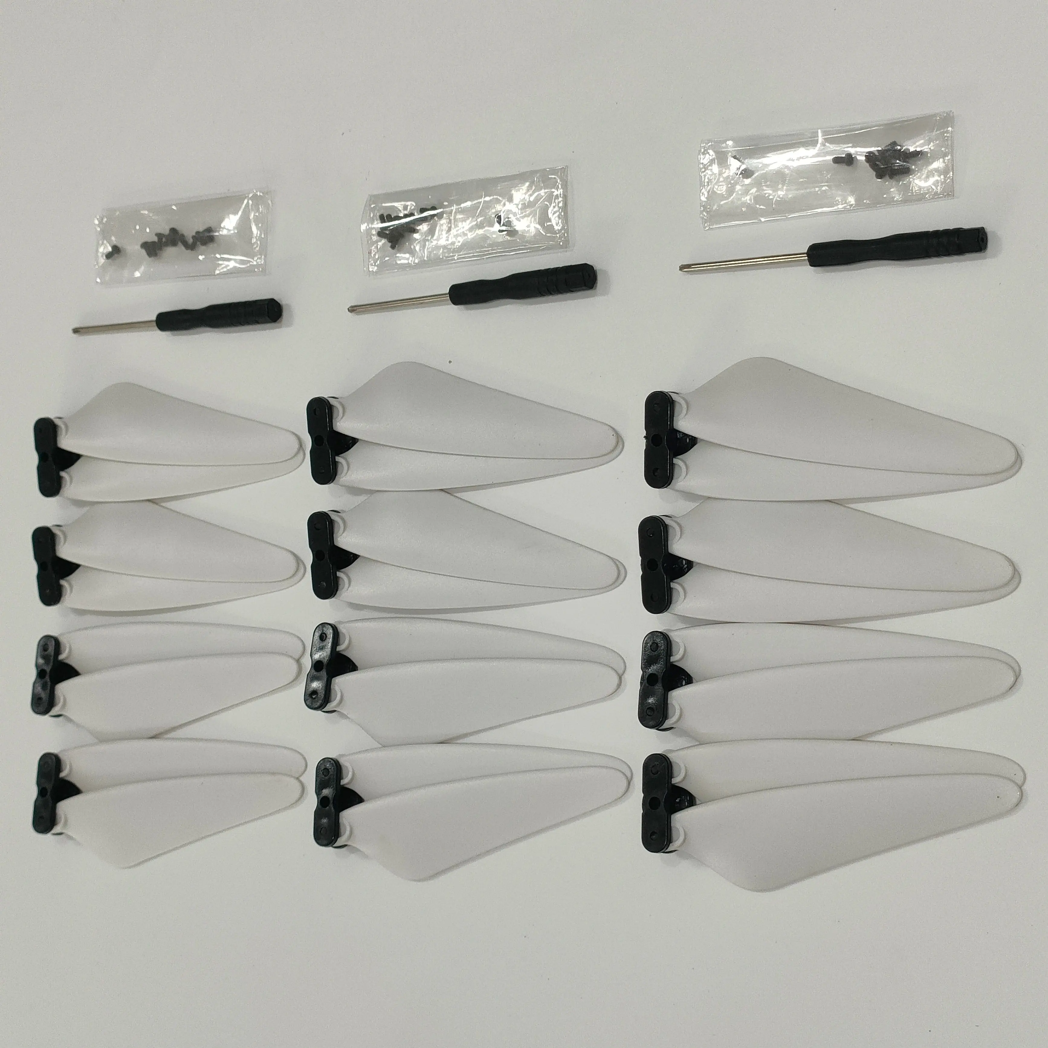 

3set White Blades for SJRC F11 Pro F11s Pro Camera GPS FPV HD 2 Axis Stabilized Gimbal EIS Professional Brushless Quadcopter RC