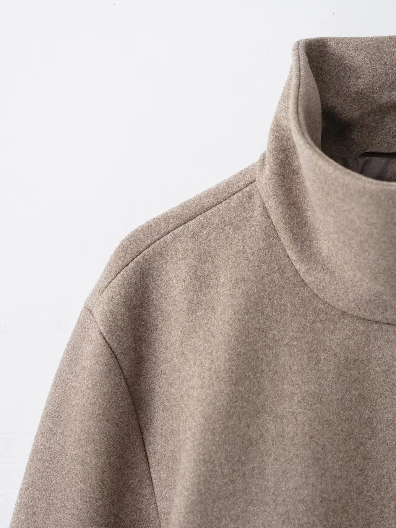 Herbst und Winter Damen neue Stehkragenjacke Khaki Stehkragen einreihige lockere und modische Bürojacke