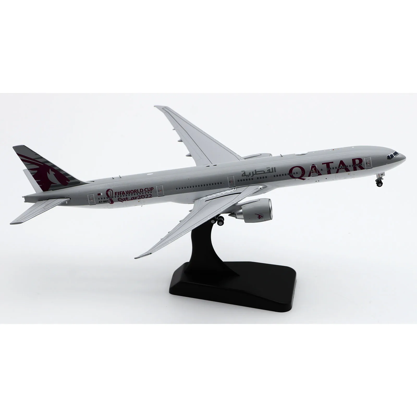 XX40135 Alloy Collectible Plane Gift JC Wings 1:400 Qatar Airways Boeing B777-300ER Diecast Aircraft Jet Model A7-BEF With Stand