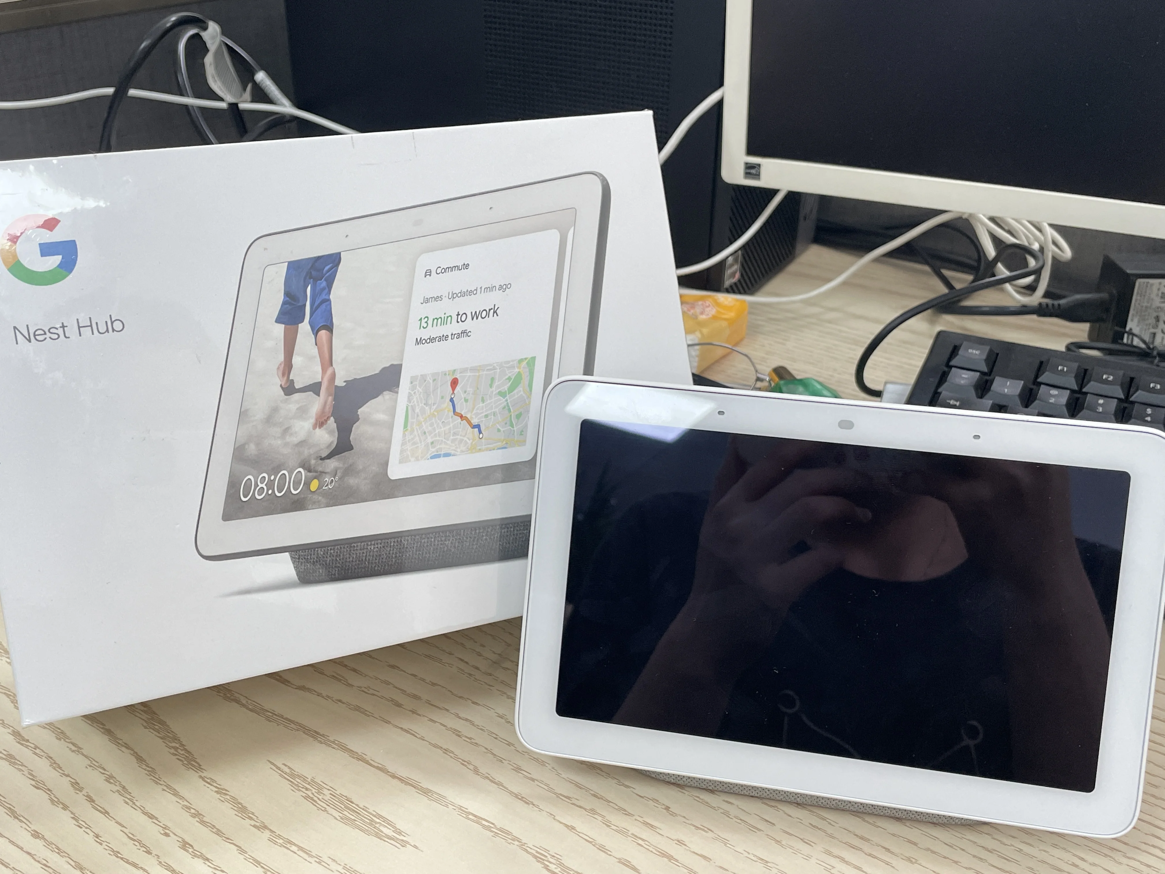 ZEARTSGoogle Nest Hub 2nd-gen smart speaker display home control Voice Enabled Smart Assistants（second hand 95%new without box ）