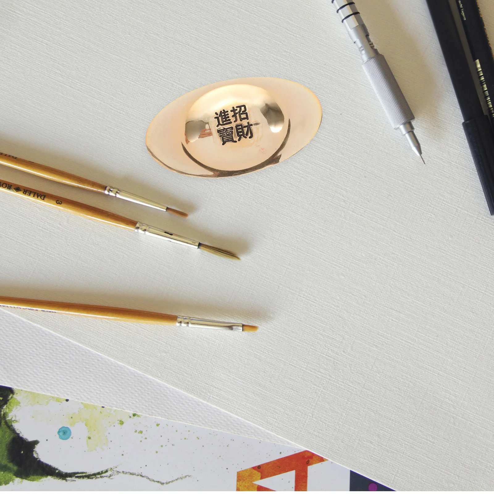 

Pen Holders Brush Stand Chinese Gold Ingot Shape Shelf Golden Calligraphy Rest Ink