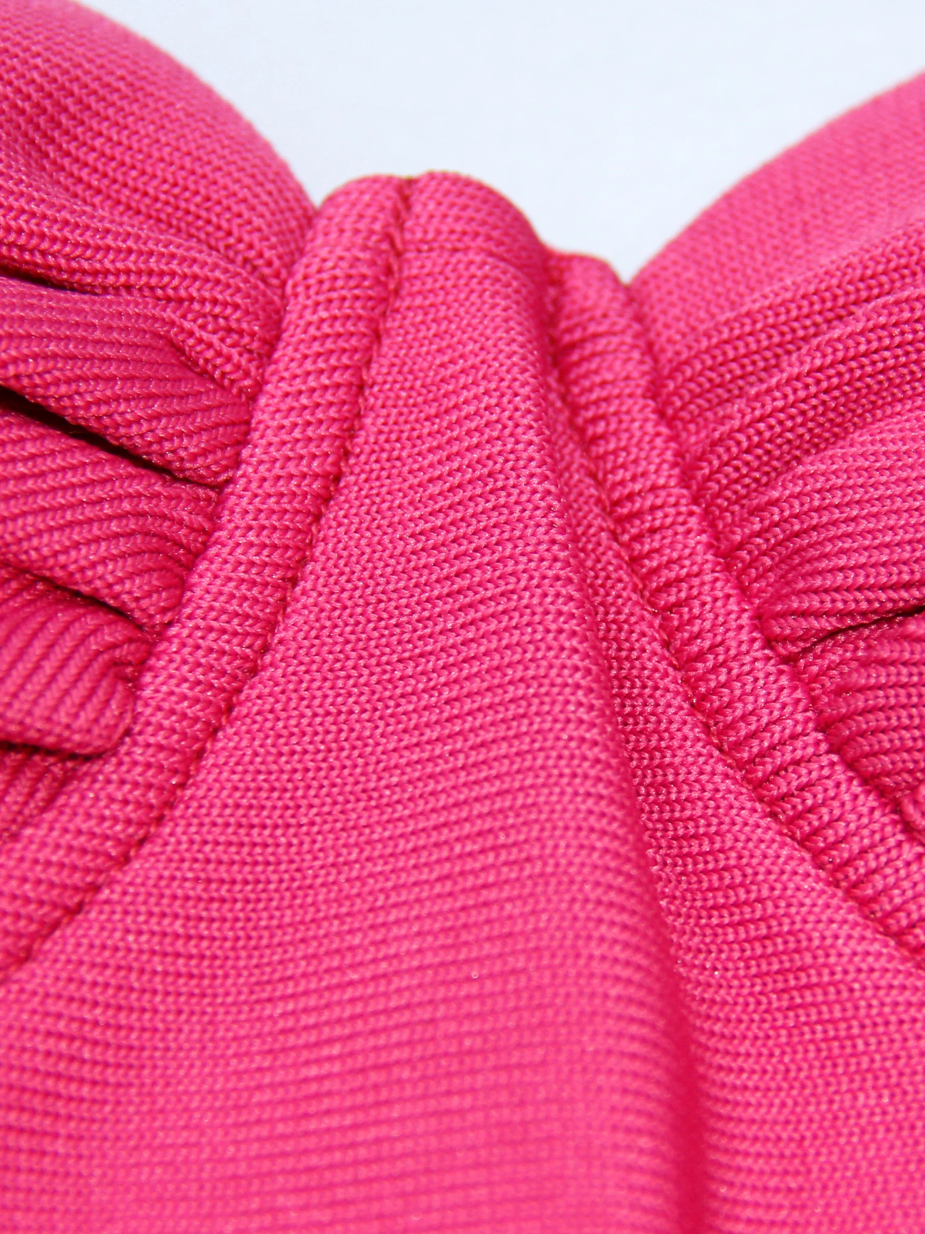 ハート型のタイトなボディコン包帯、ビスチェストラップ、カクテルパーティーキャミ