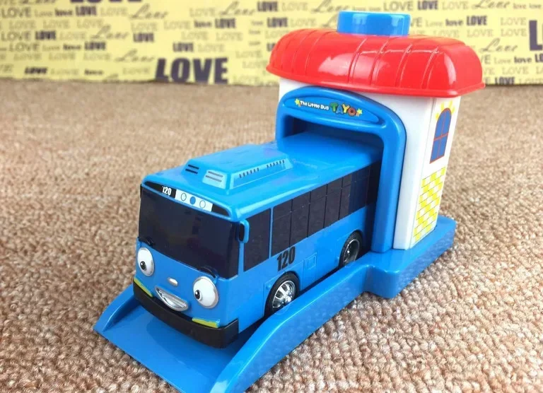 [Funny] 4pcs/set Scale model Tayo the little bus children miniature bus baby oyuncak garage tayo bus Ejection impact car vehicle