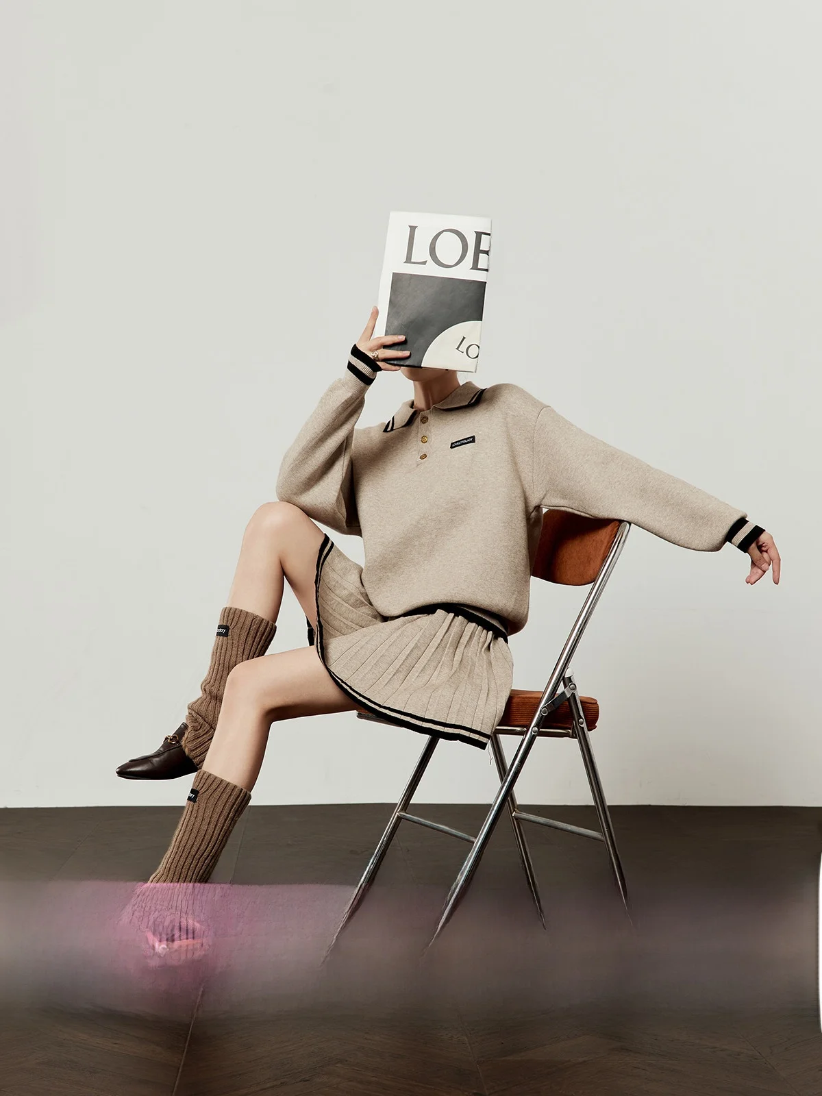 

Женский вязаный комплект Oaeal Color с плиссированной юбкой, комплект из двух предметов, повседневная осенняя коллекция Sle Warmth Faion