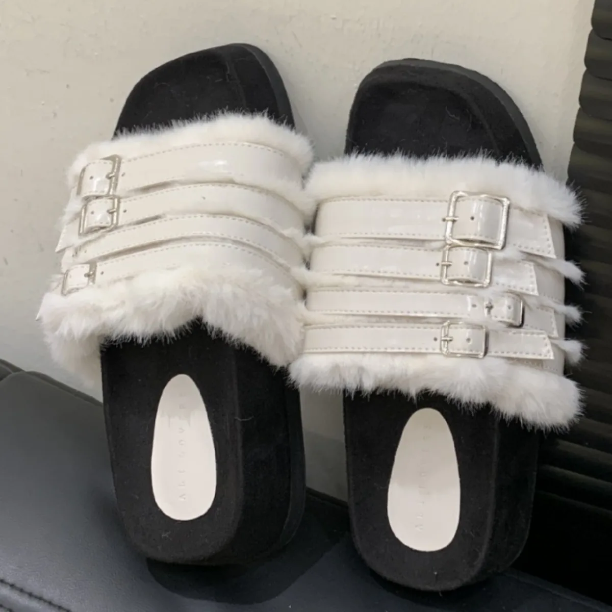 British Style Metal Belt Buckle Slippers Retro Muffin Thick-Soled Fluffy Slippers Outer Wear Plush Cotton Casual Women's Shoes