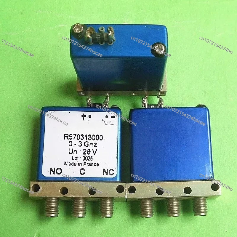 R570313000   R570315000  3GHz 28V RF SMA RF Coaxial SPDT Switch