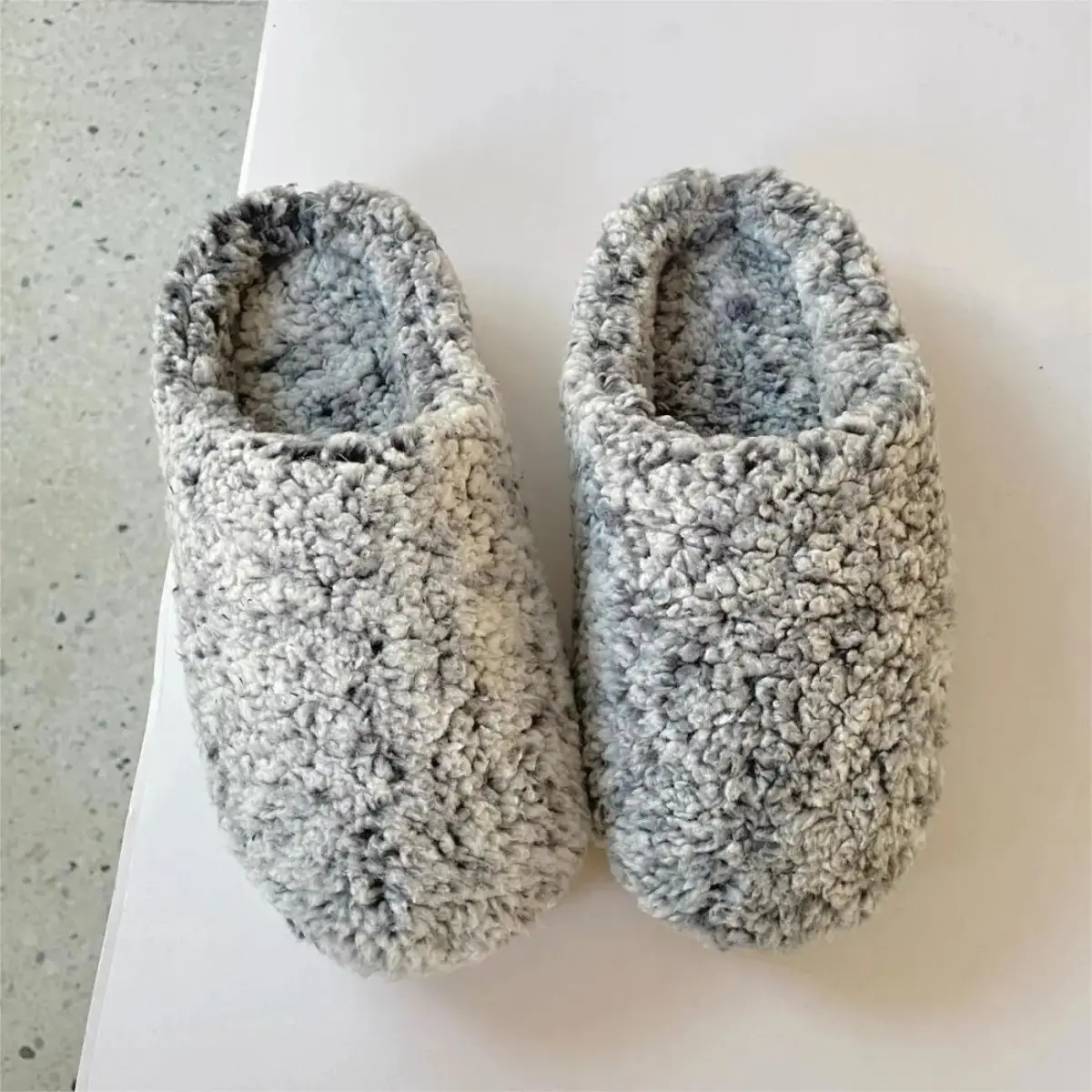 Männer Hausschuhe Winter Plüsch Warme Leichte Hause Baumwolle Schuhe Einfache Familie Indoor Wohnzimmer Hausschuhe Plus Größe 45