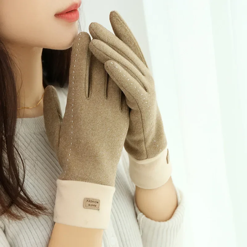 Touch screen caldo invernale da donna più ispessimento interno in velluto Guanti antivento da ciclismo e da guida semplici e alla moda in tinta unita