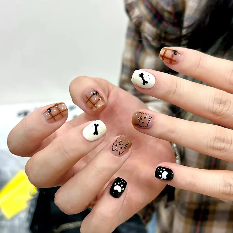 

24pcs Short Coffin Press-On Nails - Chic Brown Plaid With Edgy Bone & Bow Accents Cat Paw Details (Multi-Size Fit)