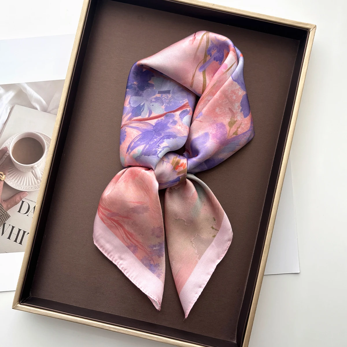 Quadratischer Schal mit Blumenmuster für Damen, Schals, Bandanas, luxuriöser Hijab, Halstuch, eleganter Strand-Schal