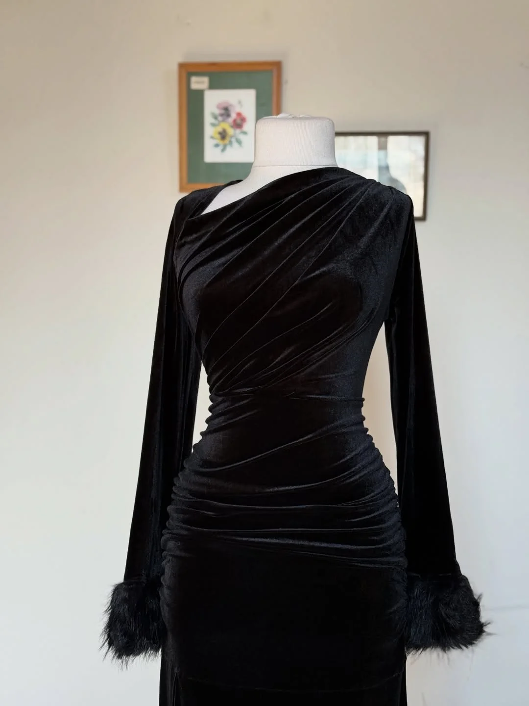 Asanagi Saudi Elega…