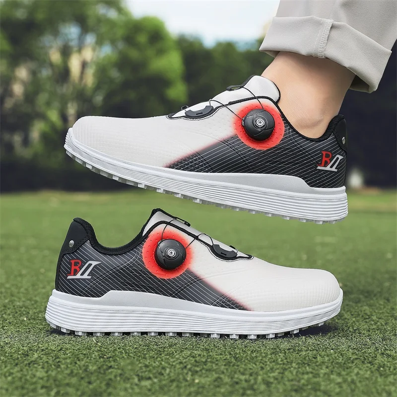 

New Golf Shoes Lightweight Golf Shoes Simple and Stylish High Water Resistance