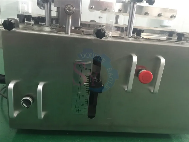 2021 desain baru komersial otomatis Frozen Iris Biskuit mesin pemotong peralatan pengolahan pengiris kue