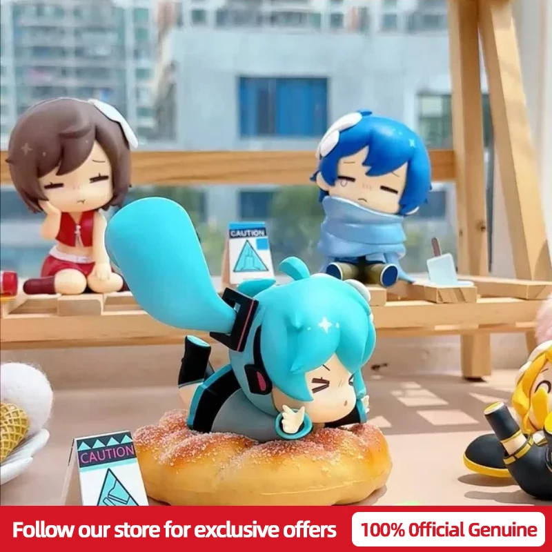 Figurine authentique Hatsune Miku en boîte mystère, mini-ornement tendance Kagamine Rin & Len, mignon objet de collection, cadeau d'anniversaire
