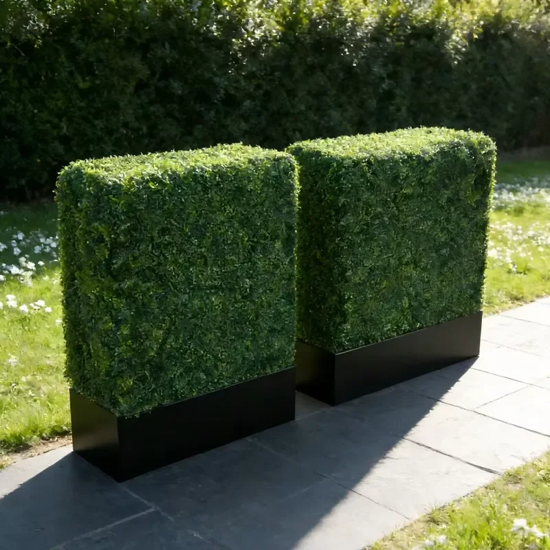 for Anti-UV Plastic Green Foliage Panel Grass Wall Artificial Plant Privacy Fence Boxwood Hedge With Black Planter