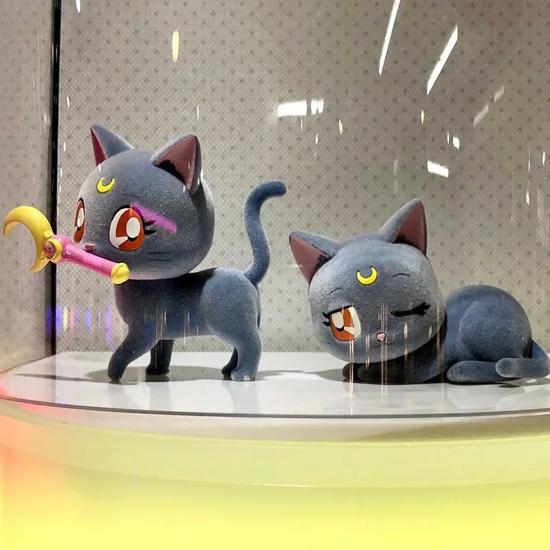 Bandai Original SAILOR MOON Anime Figure Fluffy Puffy floccaggio Luna Cat Action Figure Toys For Kids Gift ornamenti da collezione