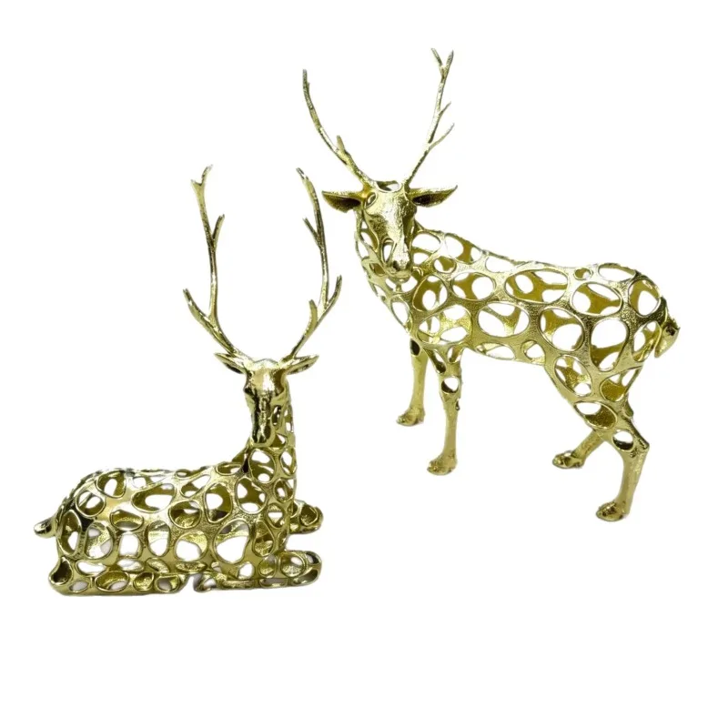 Metal Hollowed-out Animal Sculptures Golden Deer Realistic Animal Statues Giraffe Metal Figurine Home Decoration Accessories
