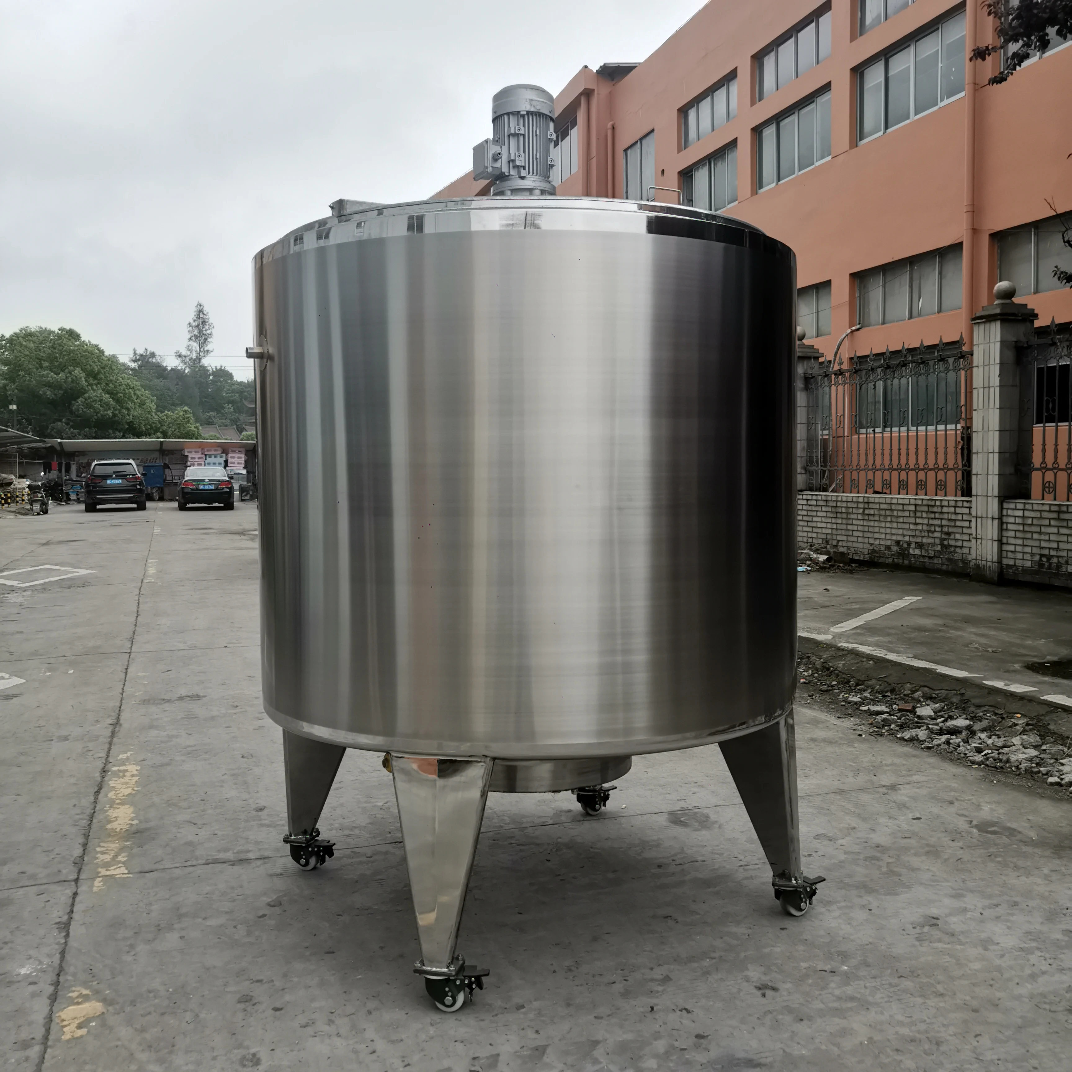 Factory outlet  HZPK Tank With Agitator Heated Jacket Mixing Tank Made in China Chemical Mixing Tanks