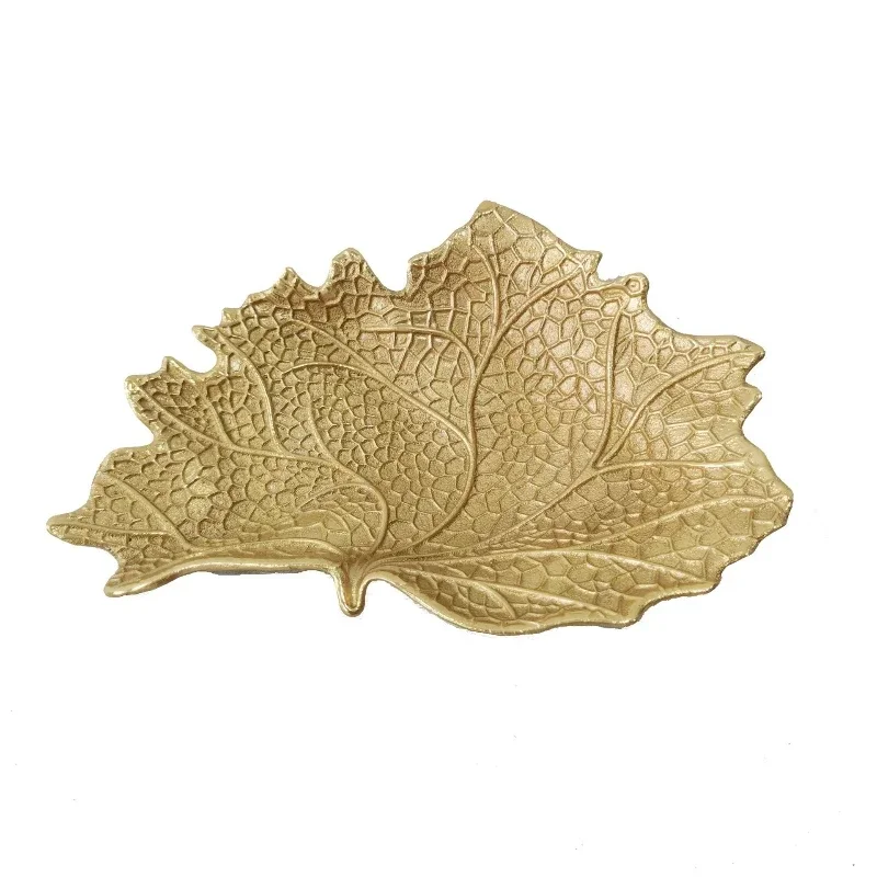 Designer light luxury creative brushed all-copper fruit plate, soft villa hotel model room restaurant leaf fruit plate