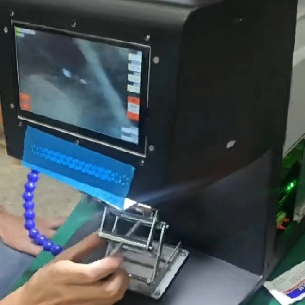 

Gold and silver jewelry repair welding machine mini welder 100W 200W fiber laser repair machine lightweight and easy to operate